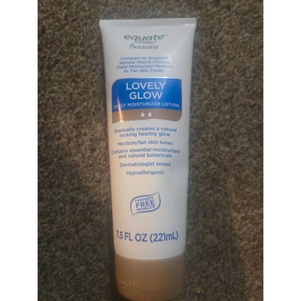 Equate Lovely Glow Daily Moisturizer Lotion 7.5 oz Medium Tan Self Tanner